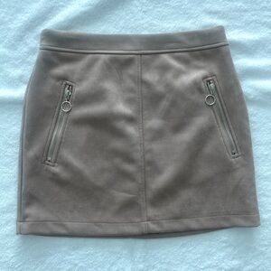 Forever 21. Casual solid Taupe skirt, faux suede with mini zipped pockets.